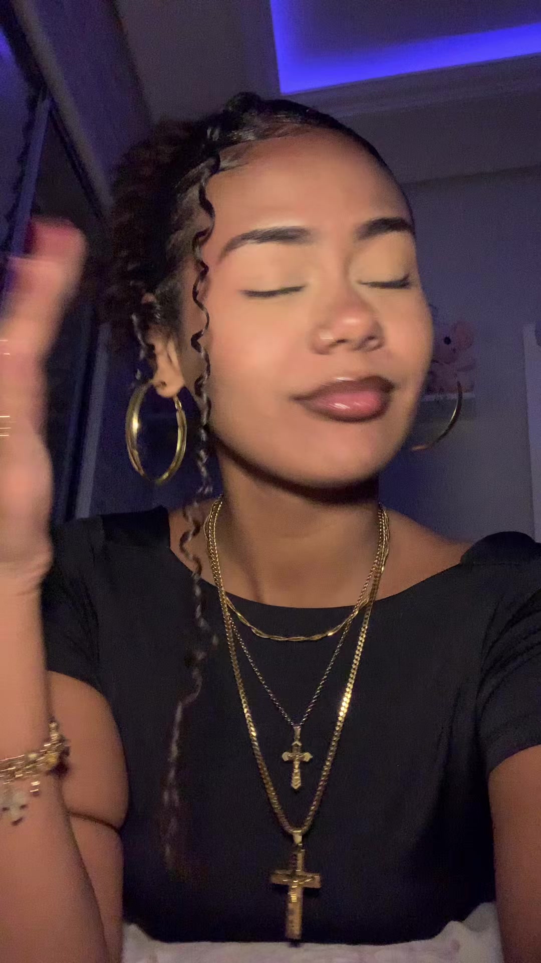 @𝓛𝓪𝓻𝔂𝓼𝓼𝓪 𝓣𝓸𝓷𝓱𝓸𝓵𝓲