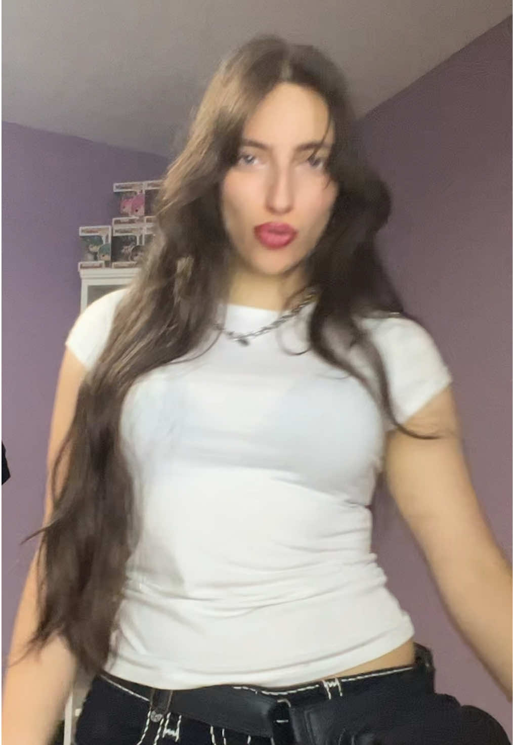 @ساره
