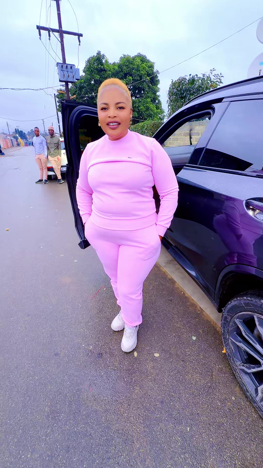 @BOSS LADY QUEEN PRORPE