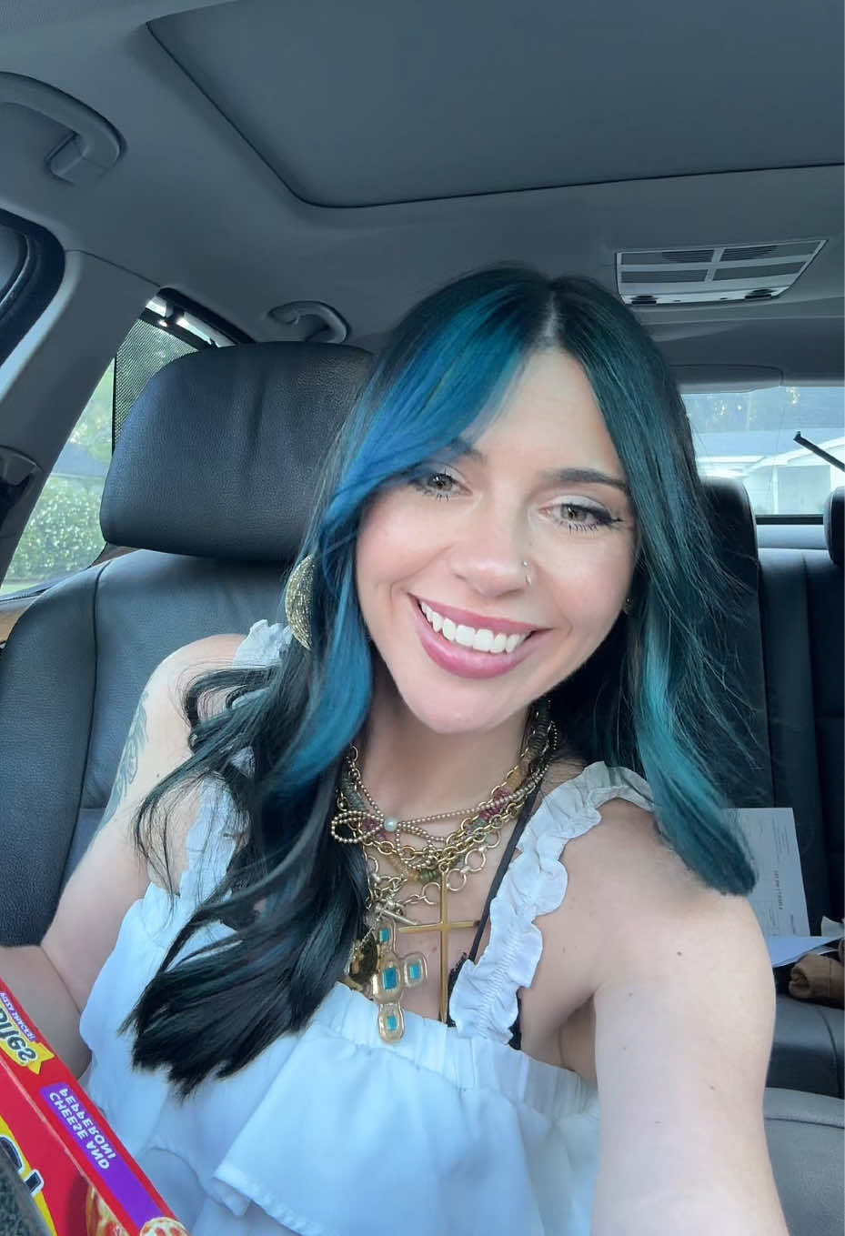 @Kaytee_👻