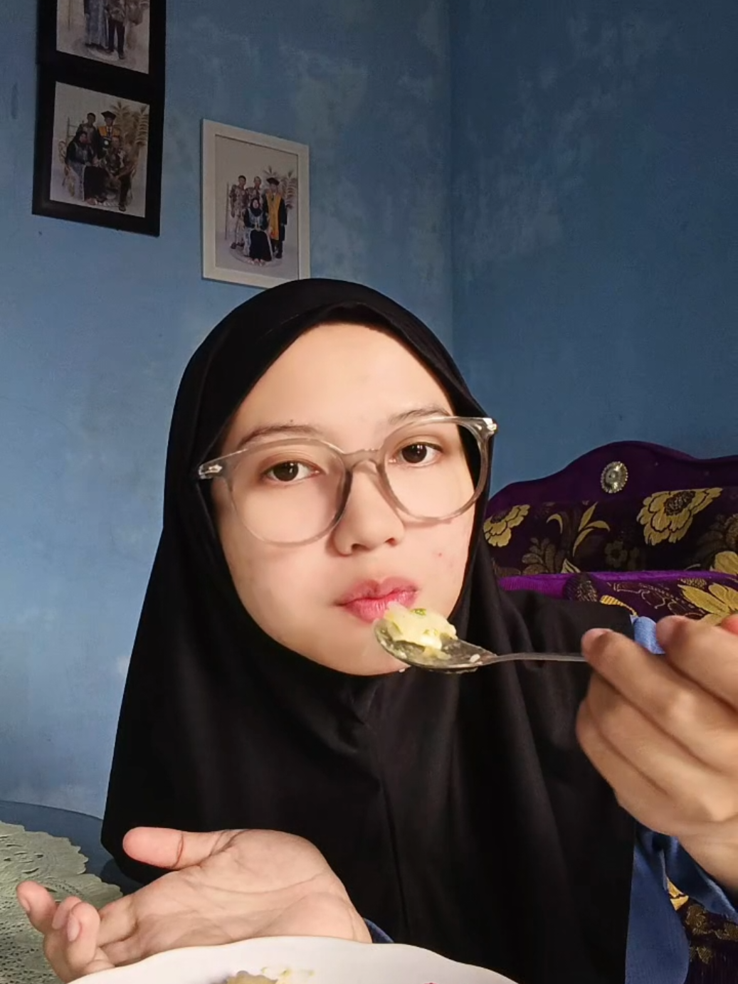 @rosaasintya