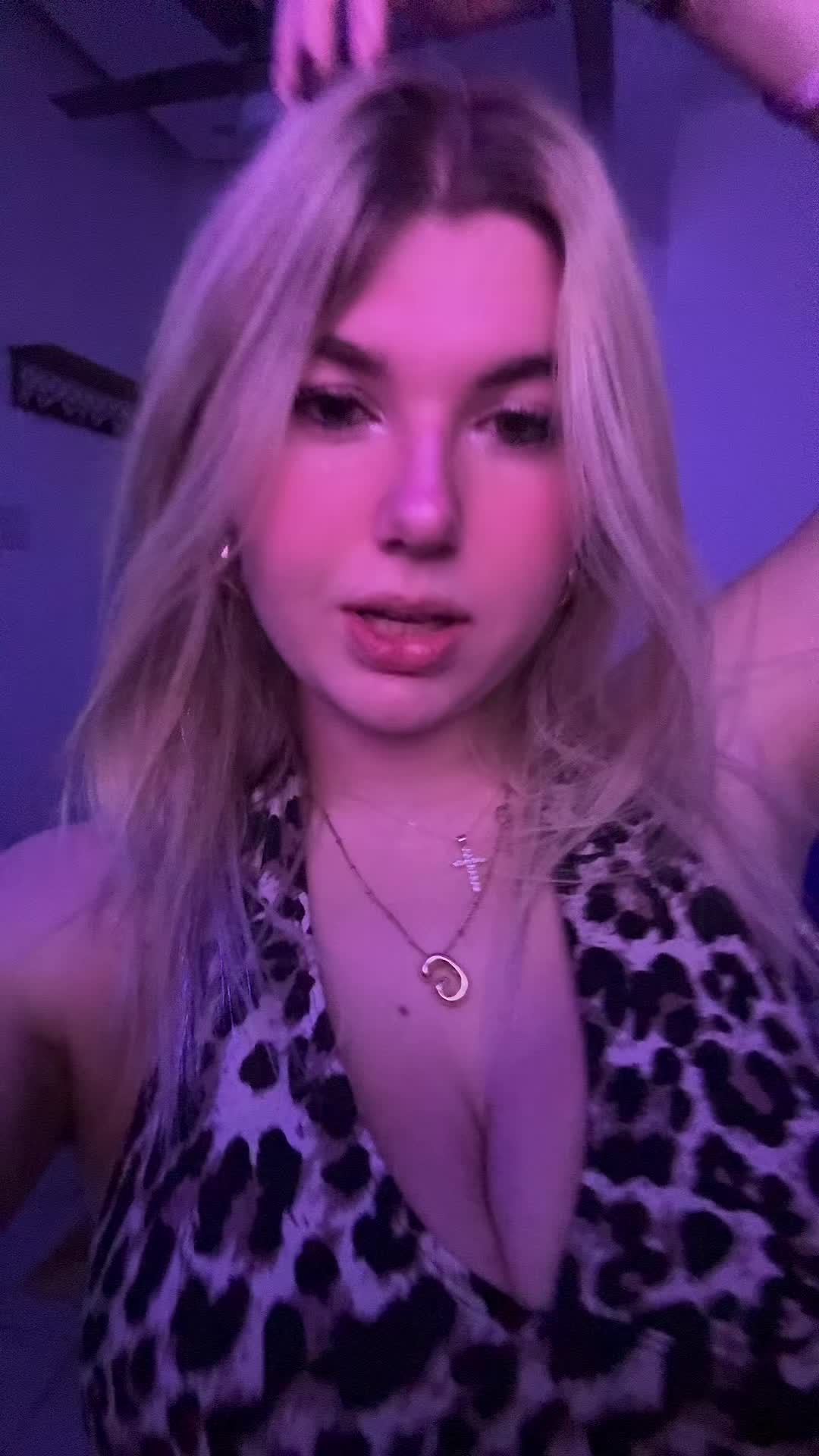 @Tik Toker