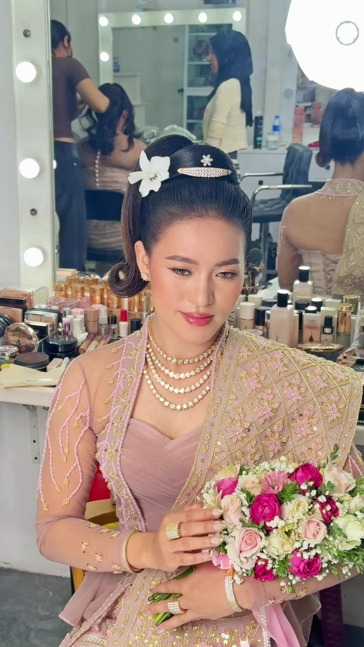 @MUA Yatanar