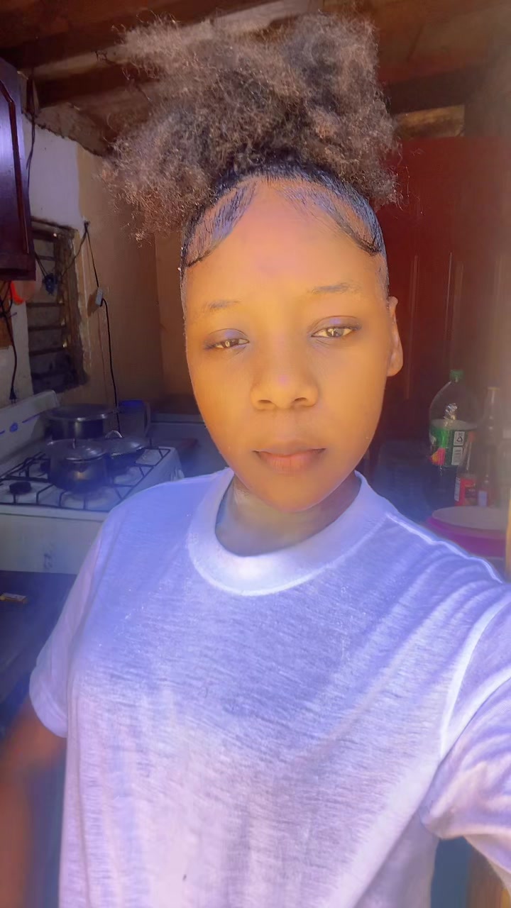 @_shaniek_