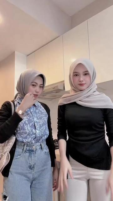 @hllnda_