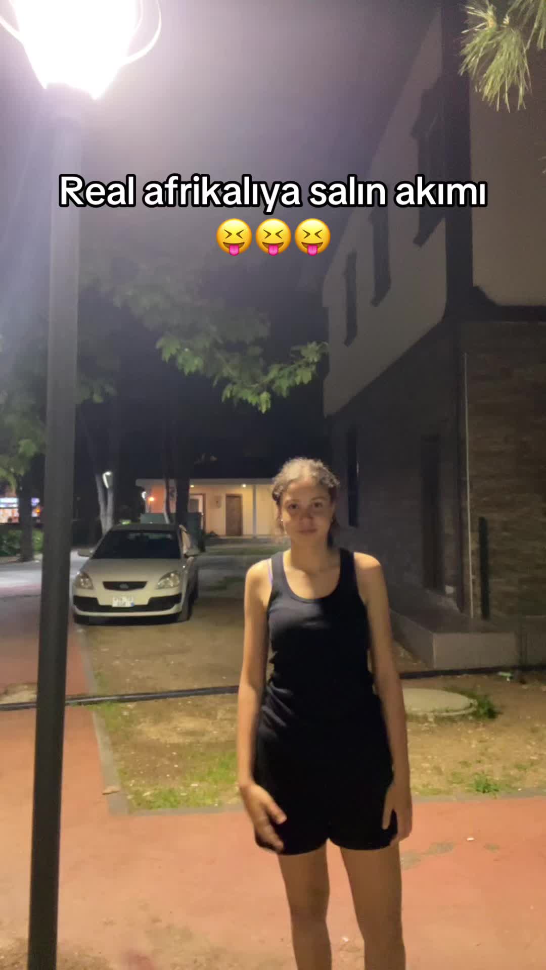 @anisalizuade