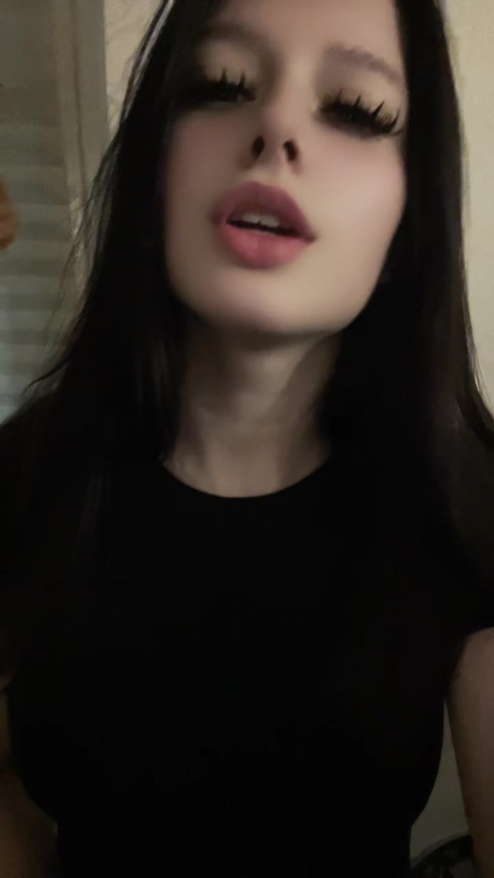 @Пупс❤️🔪