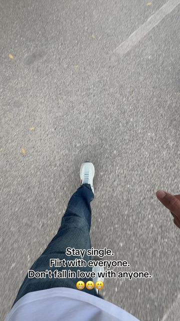 @K!NG AJ 👑 22