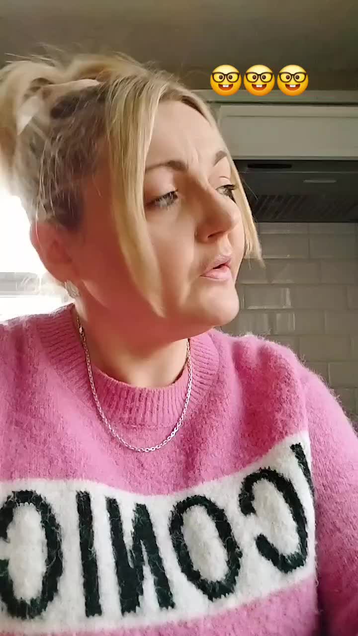 @Shelly 😜🤪🇮🇪🇮🇪🇮🇪