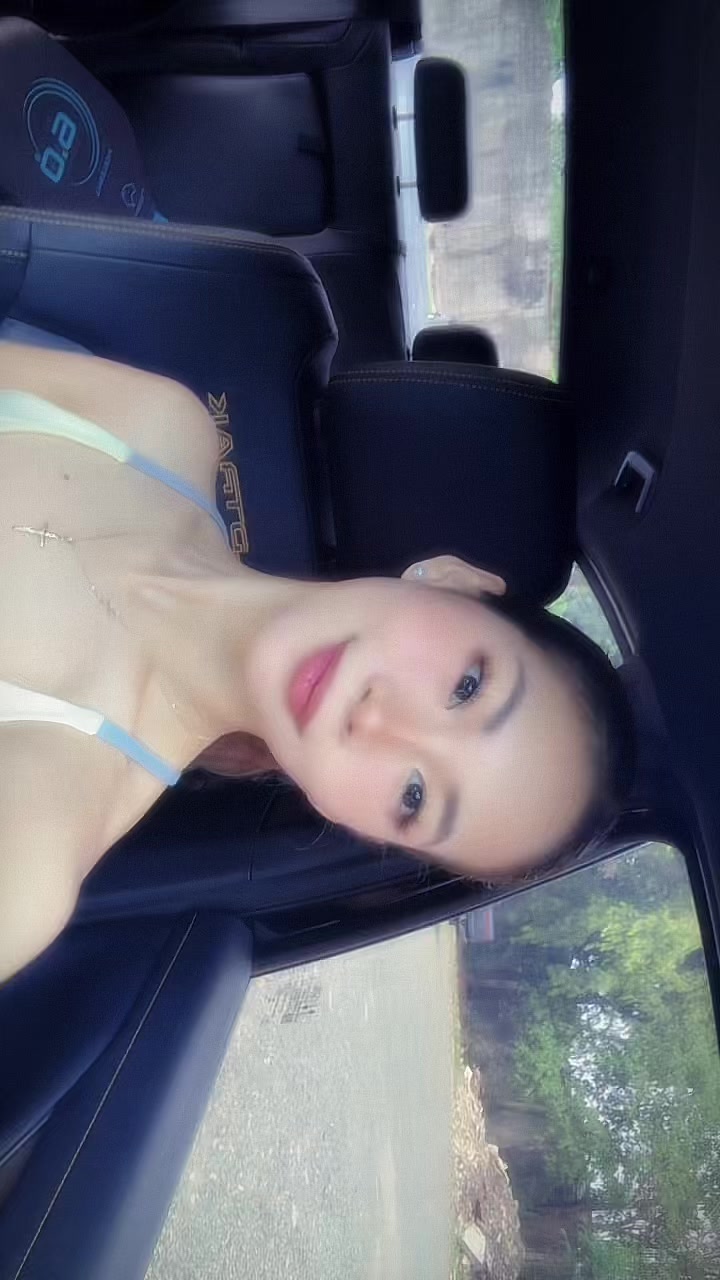 @Kiana💫