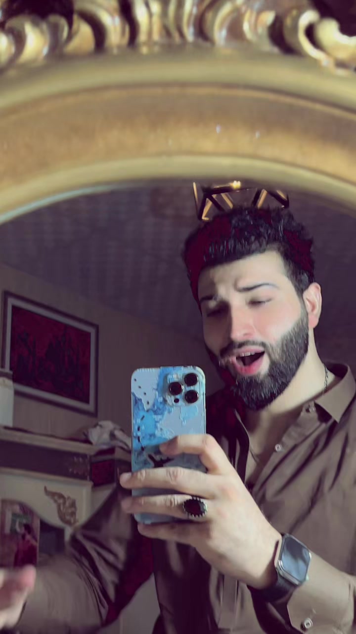 @Awaisoo 👑