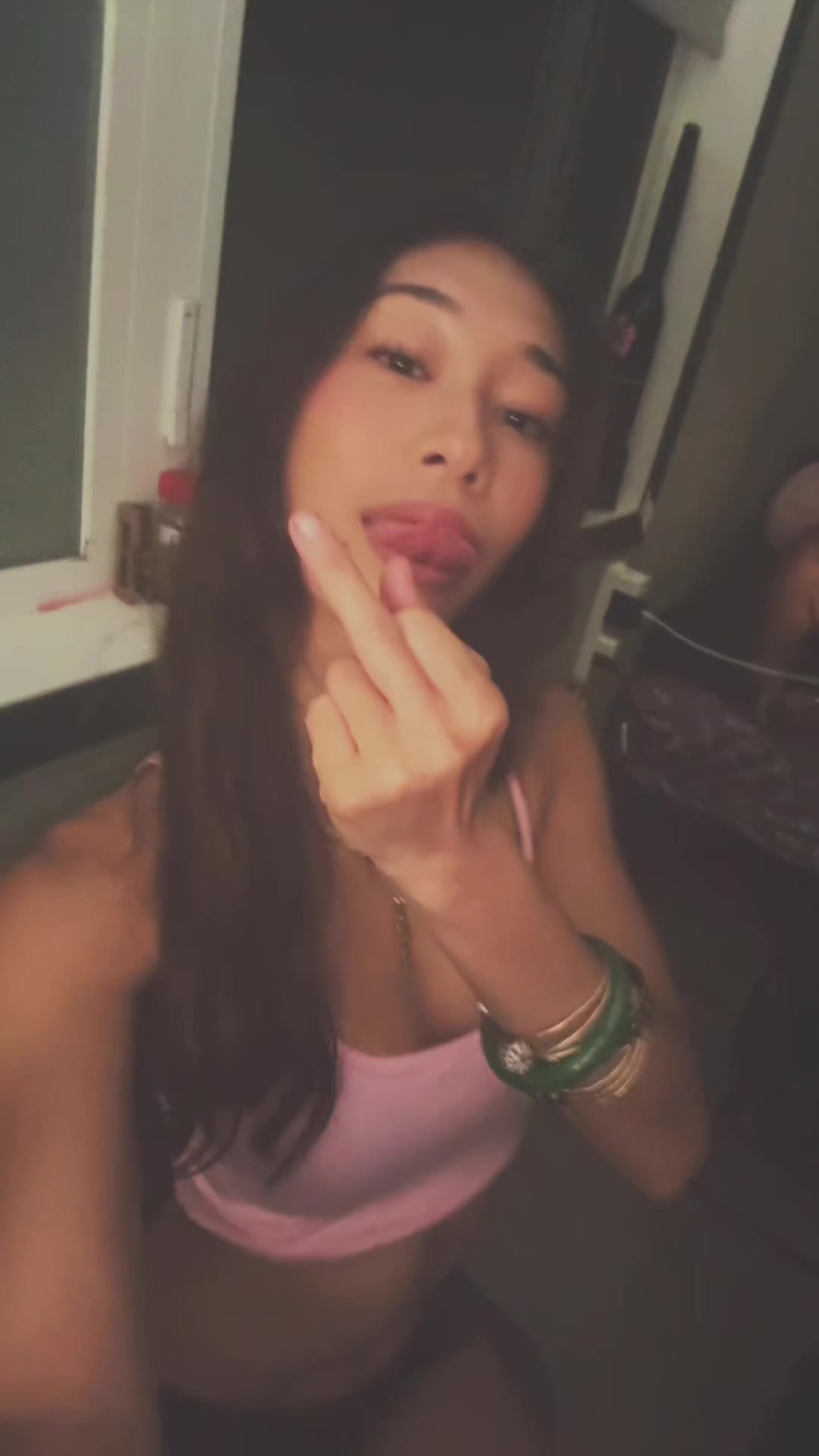 @Tb 🤟🏽😵&zwj;💫
