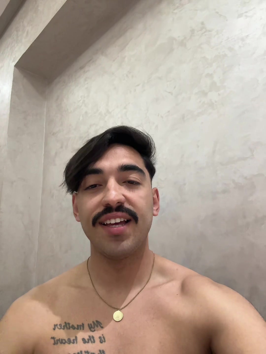 @Dracula 🧛🏻