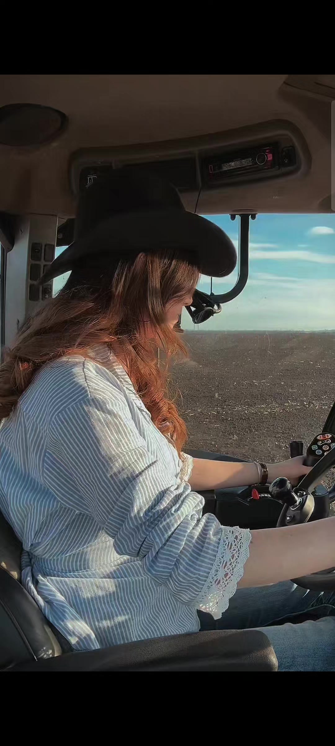 @Anna🚜