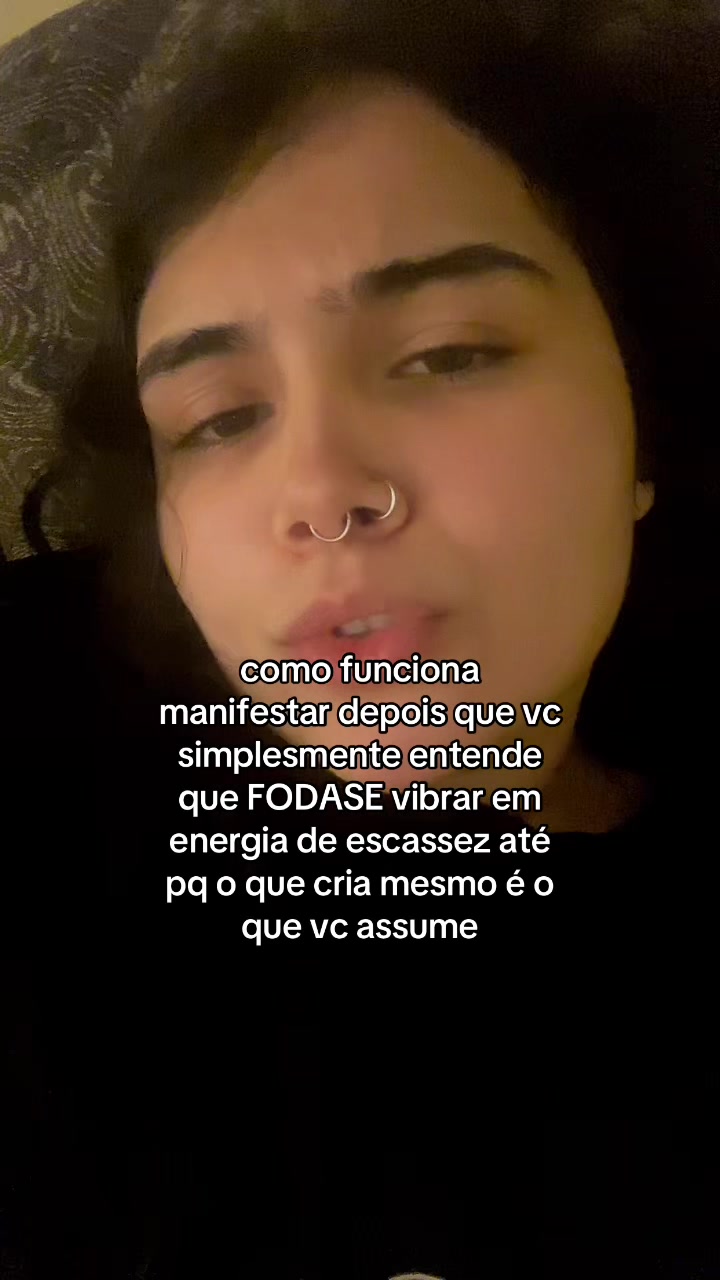 @vee ☥