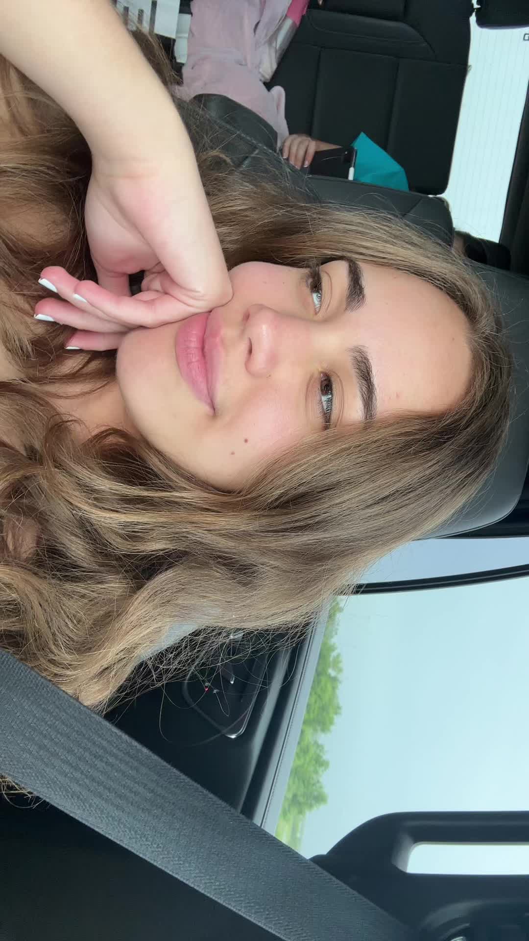 @daniela._xoxo19