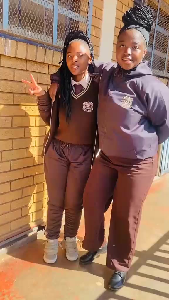 @.makhanyile