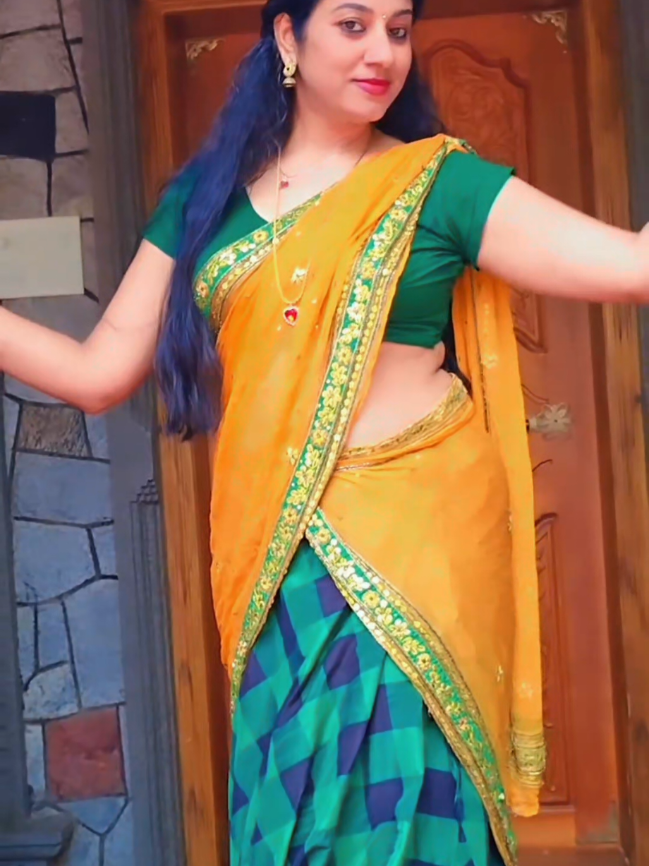 @Divyanair