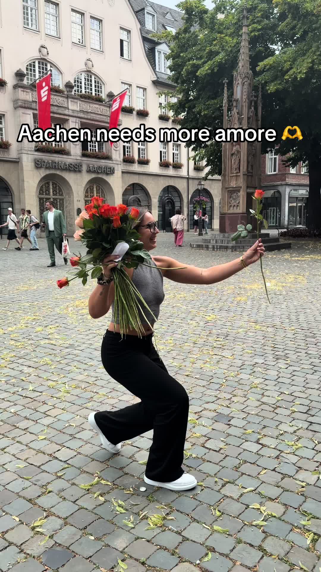 @Laramarieconrads