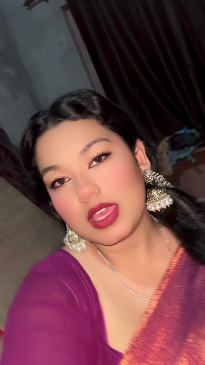 @..👁️👁️..