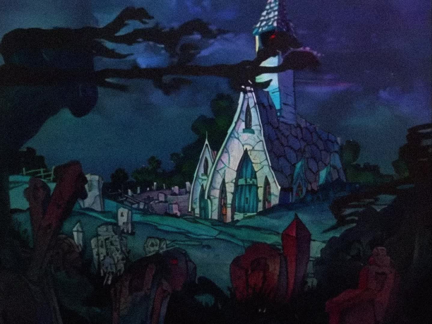 @spookyseasonftw