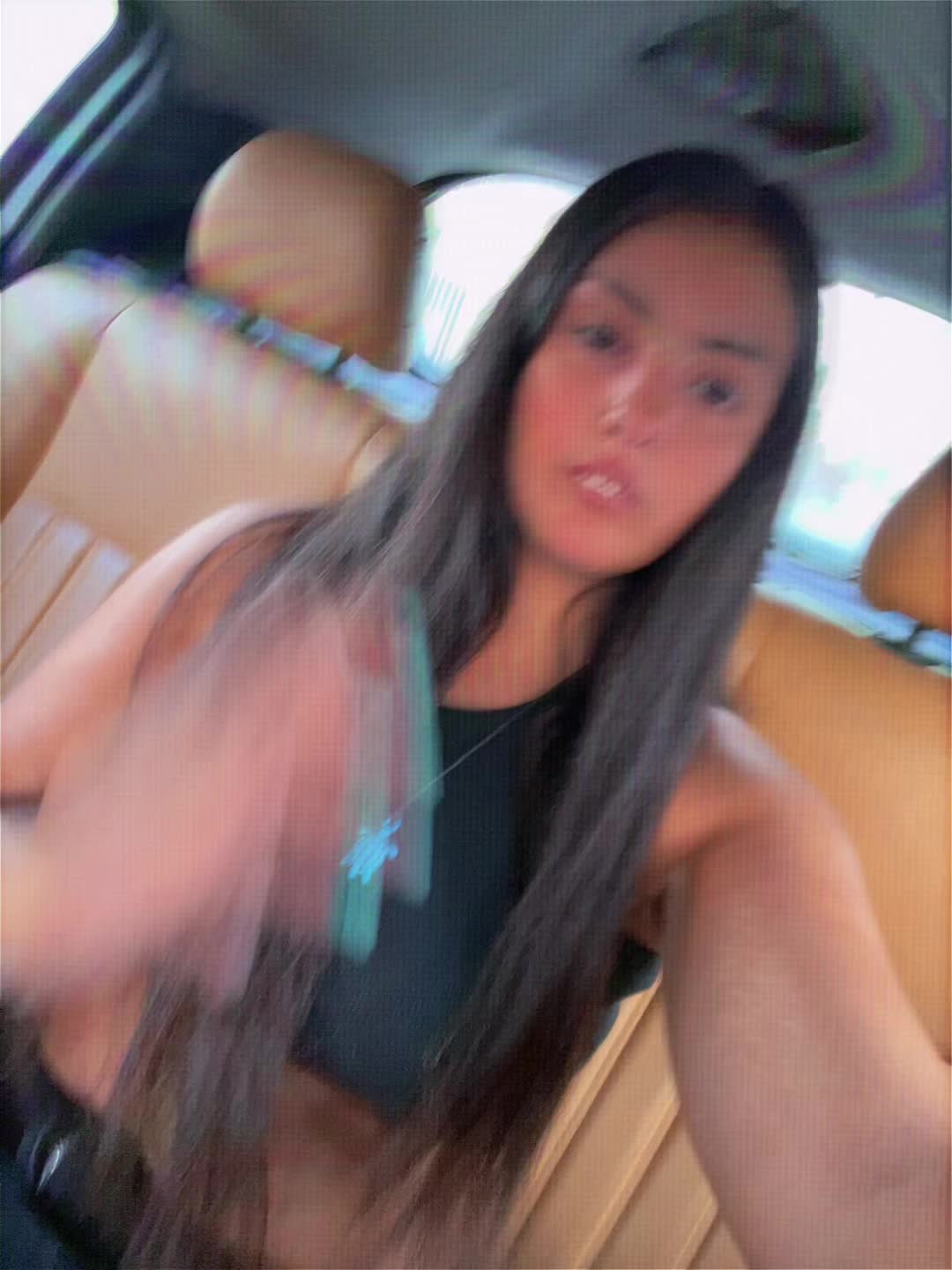 @__alisia24__