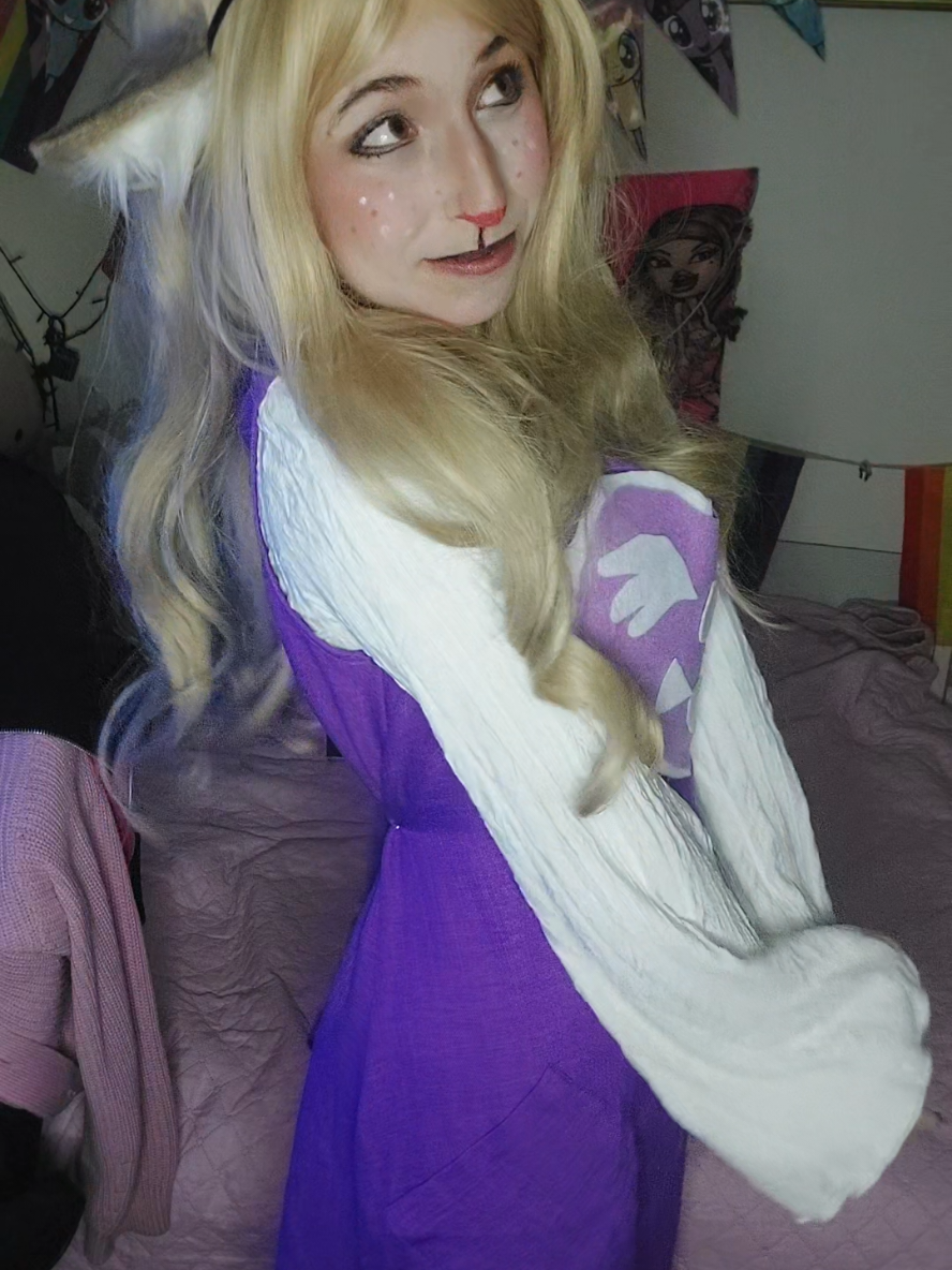 @Nina<3