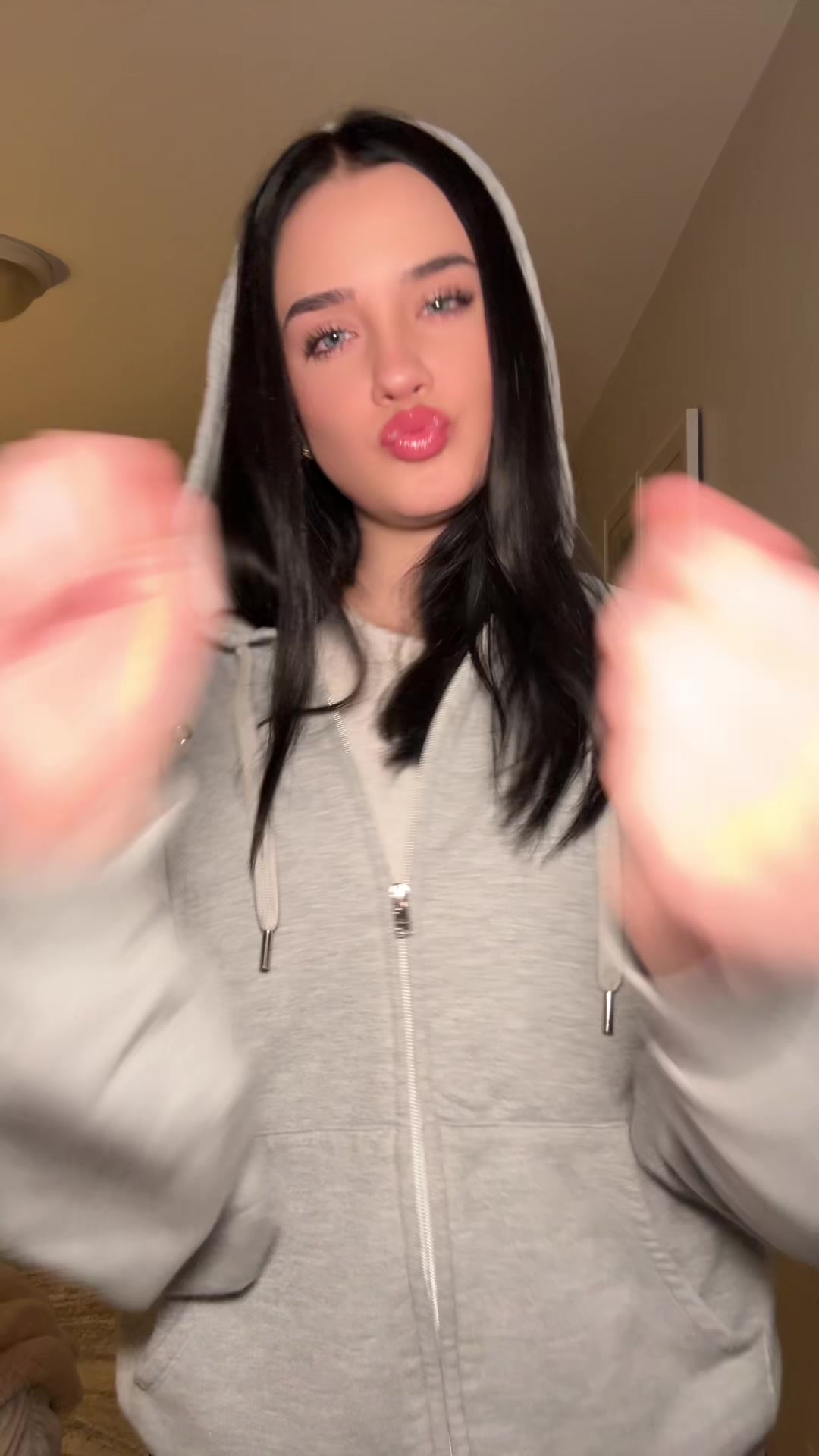 @Lali