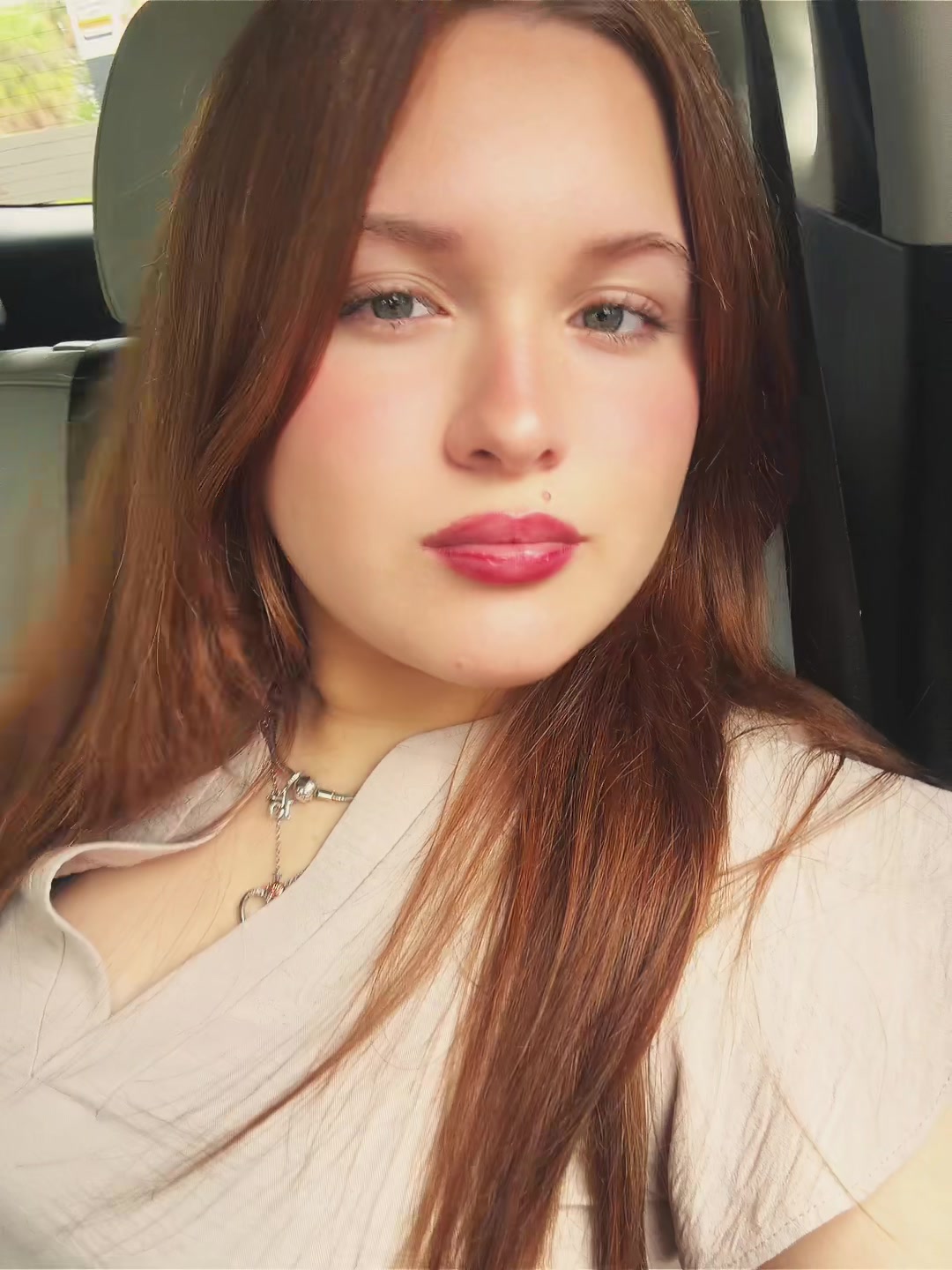 @valen 🦦