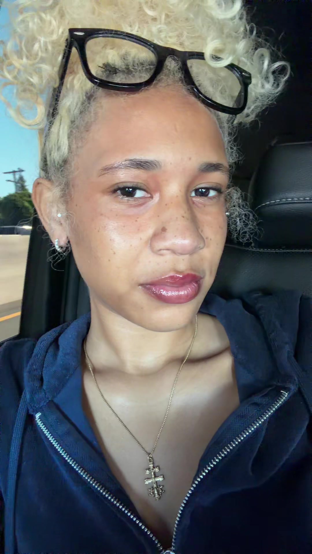 @Layzo