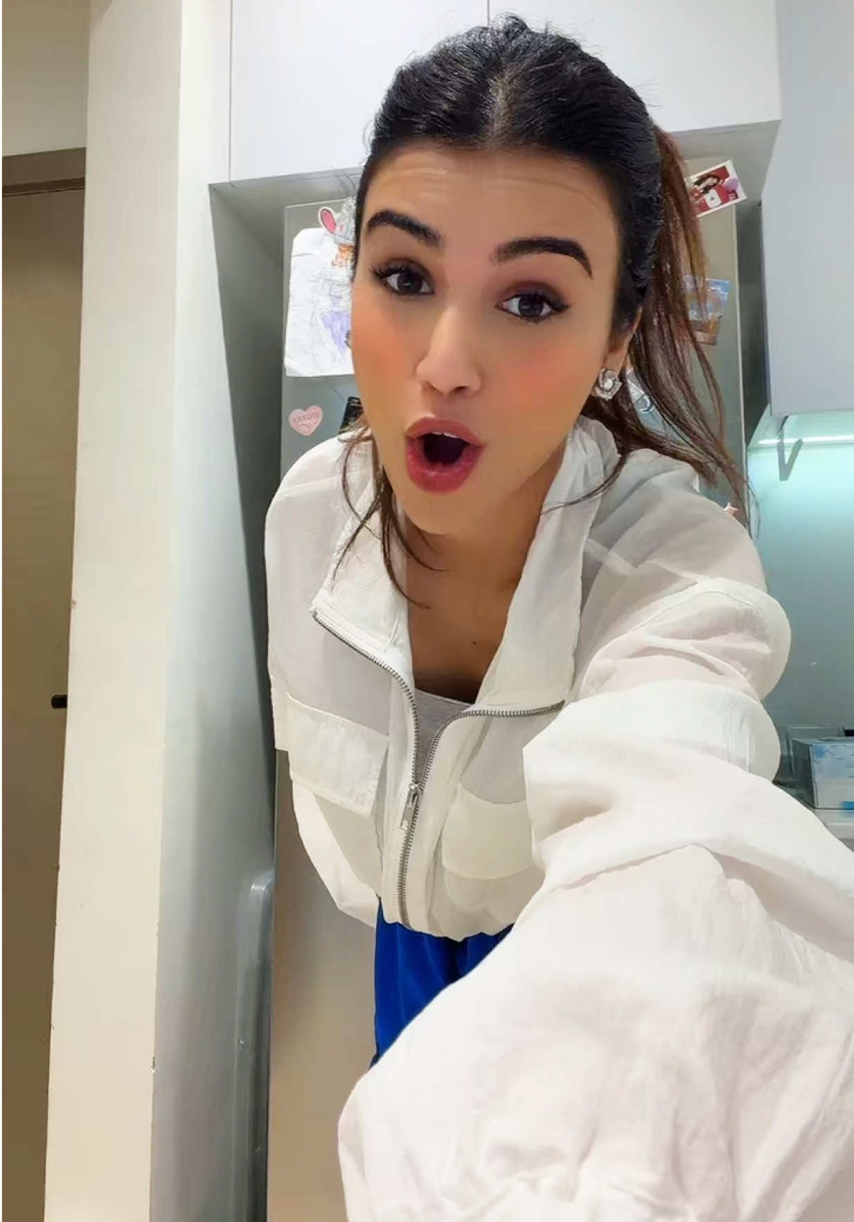 @Ayatee