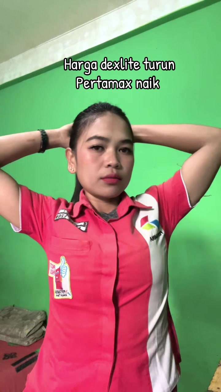 @Cewek pom🤪