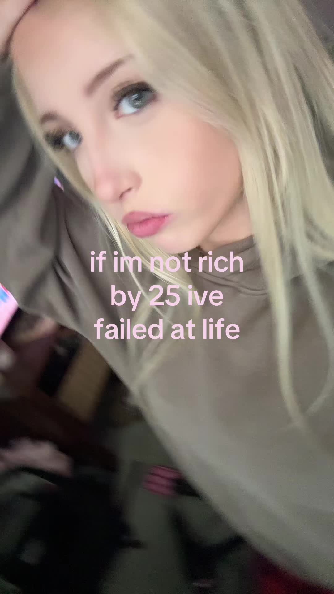 @😋