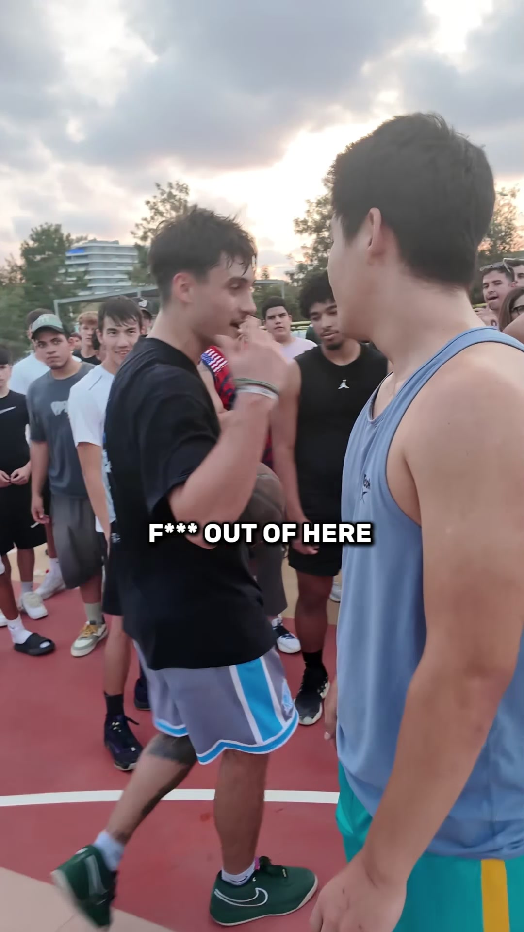 @MK