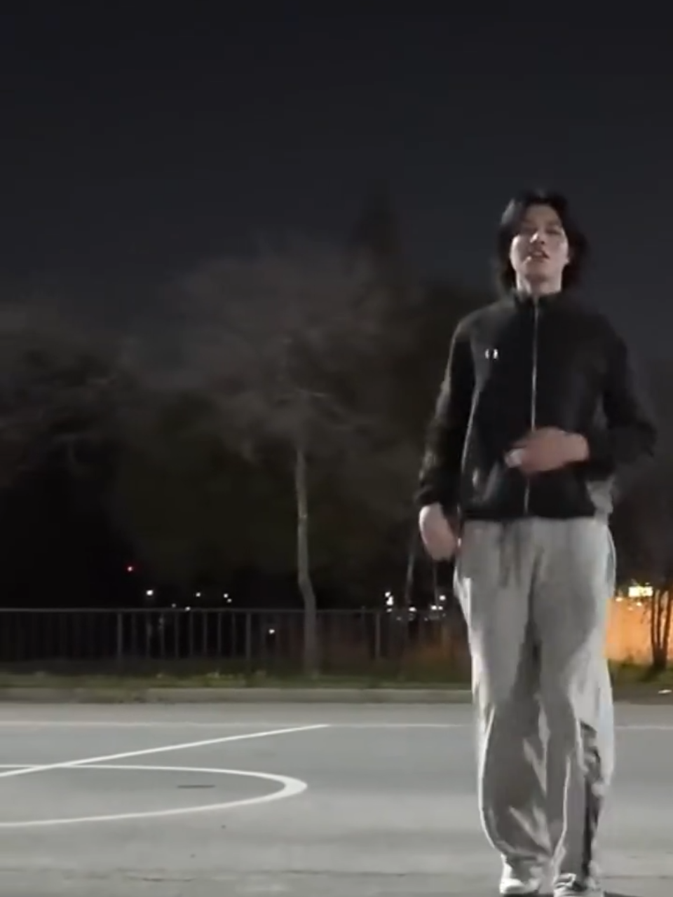 @𝐋𝐨𝐮𝐢𝐬