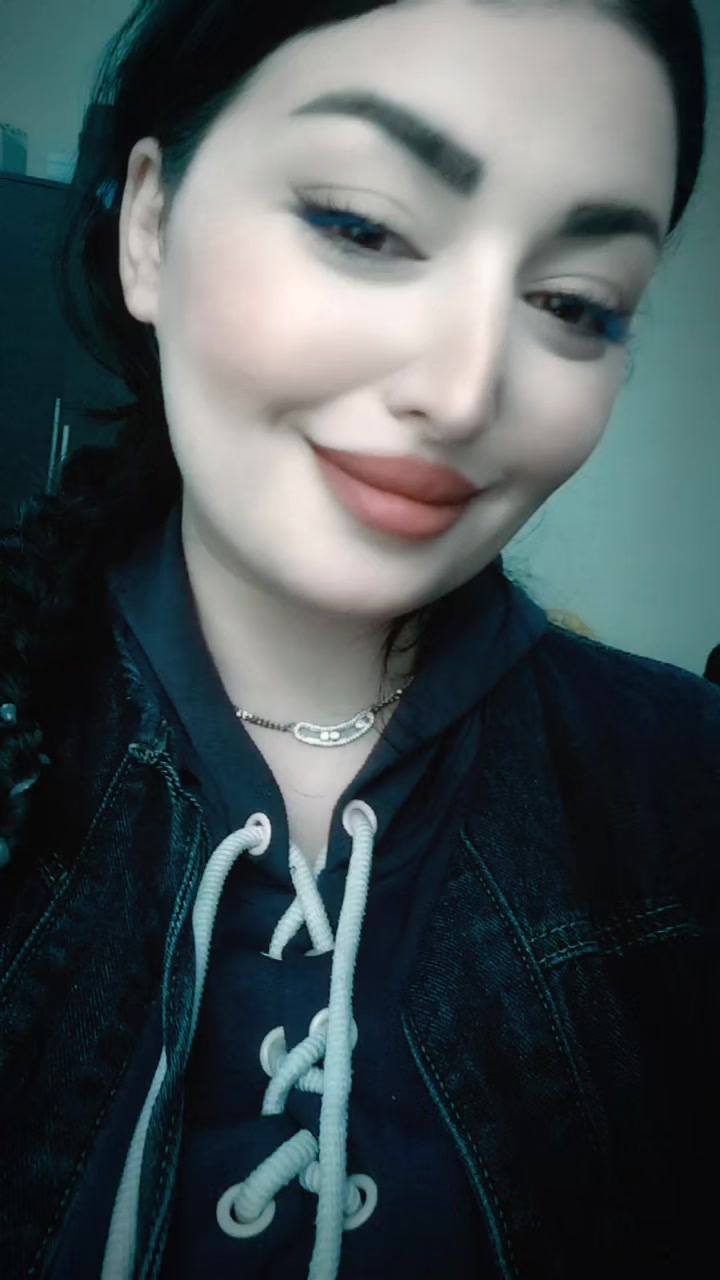 @miral❤️🦀🇹🇳🇶🇦♀️💍💄👠👑👗