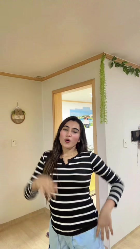 @SAMITA🇳🇵🇰🇷