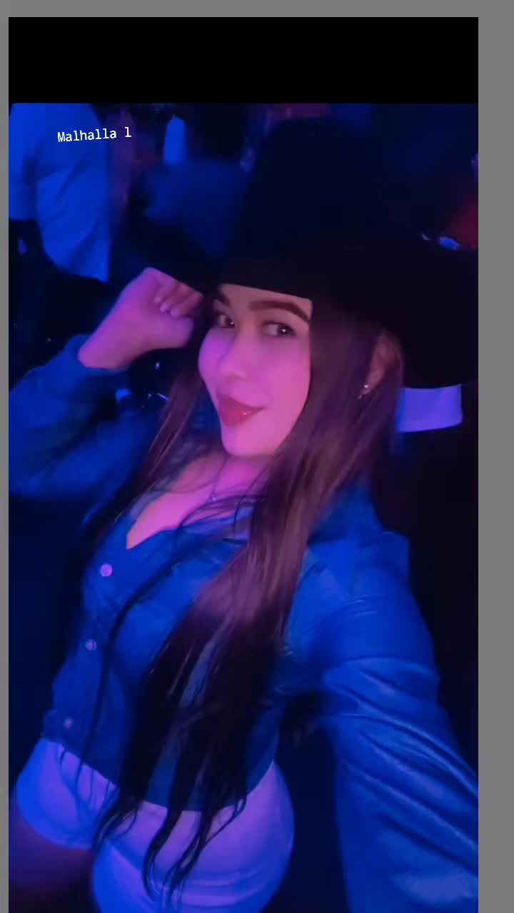 @Mey J Perez