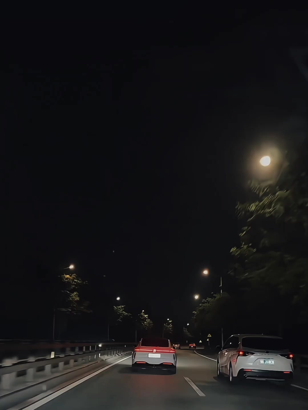 @𝗯𝘆.𝘀𝘁𝗼𝗿𝘆'𝘀𝗶𝗮🥶