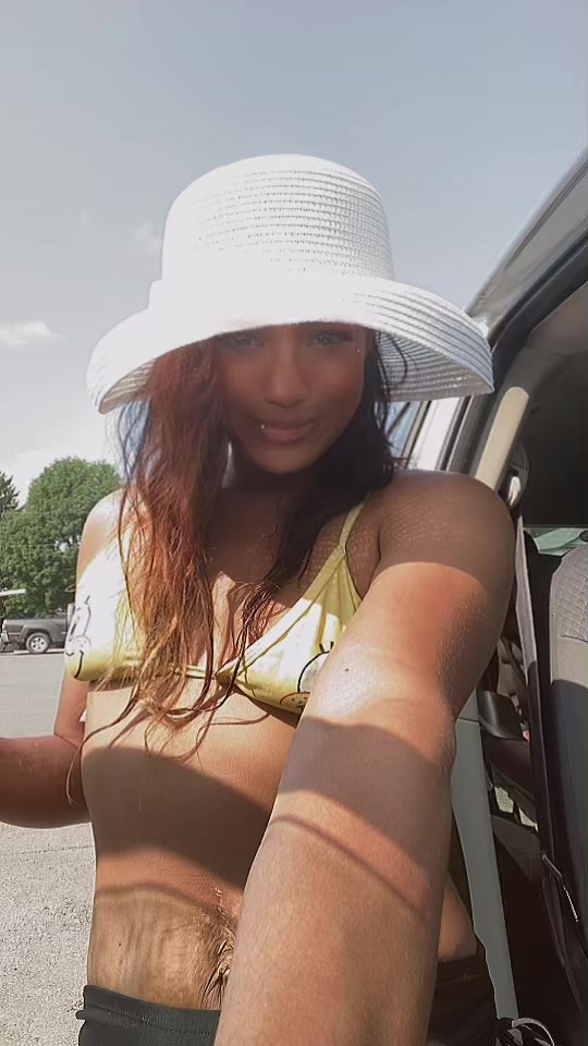 @SassieCassie💎