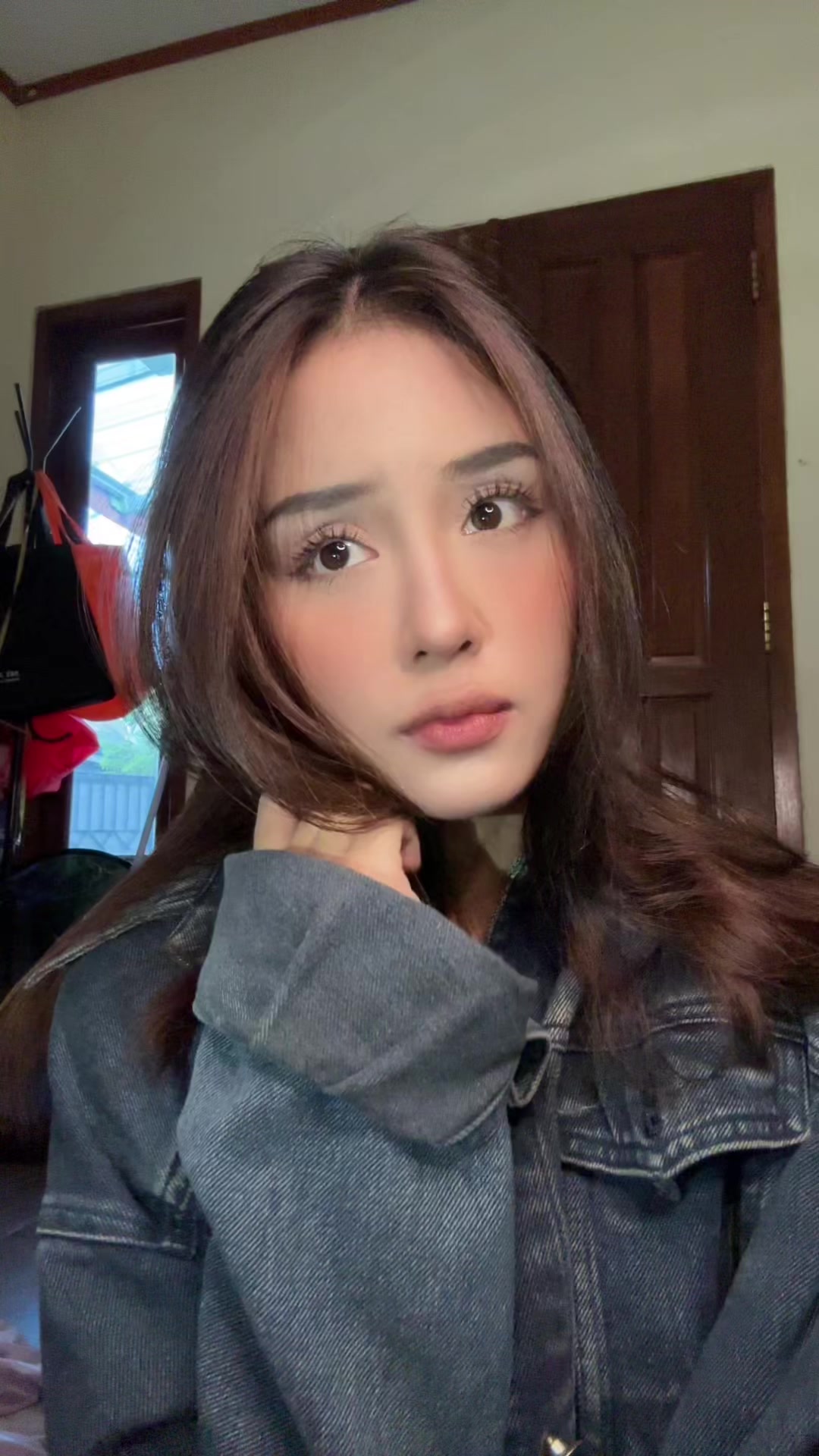 @Hi, ini vani