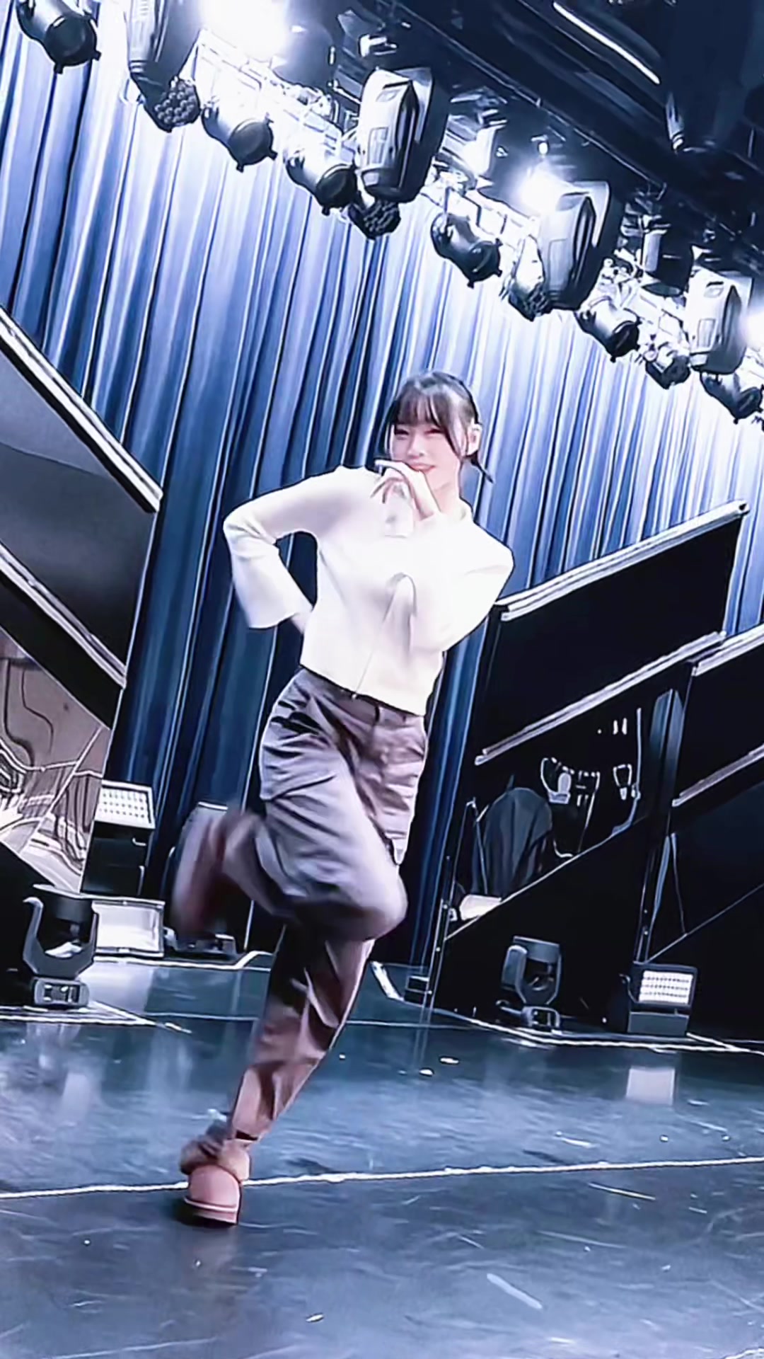 @梁瀬鈴雅(HKT48)