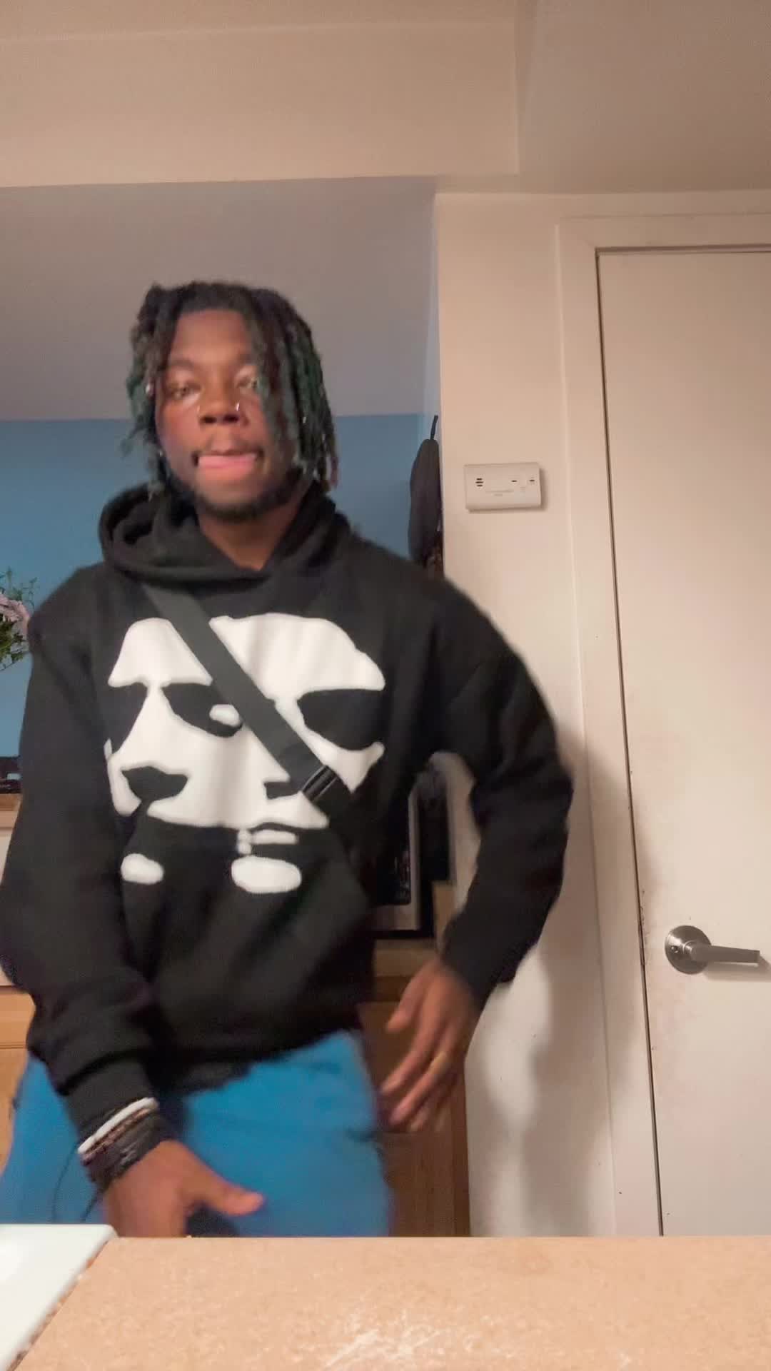 @Kingg.Troy29
