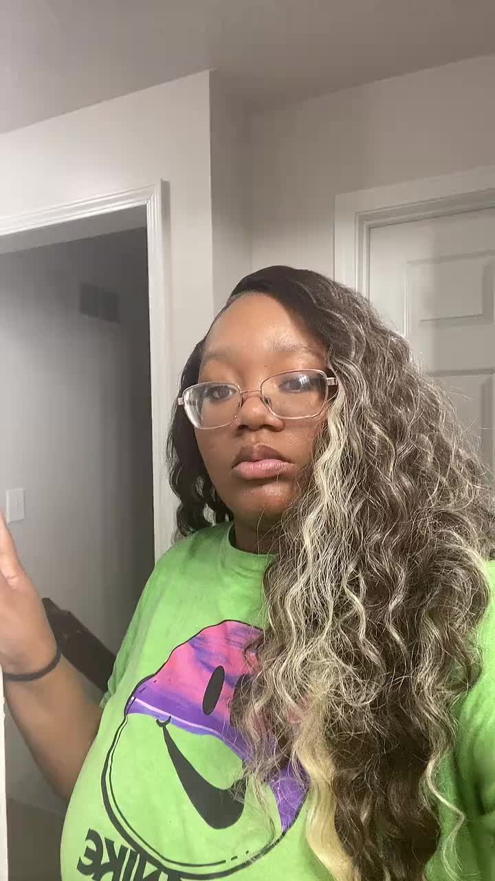 @Shanyaโ
