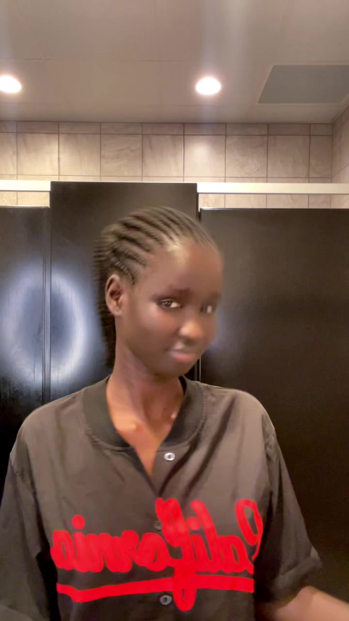 @Nyagoa211🇸🇸[Luna🇮🇳]