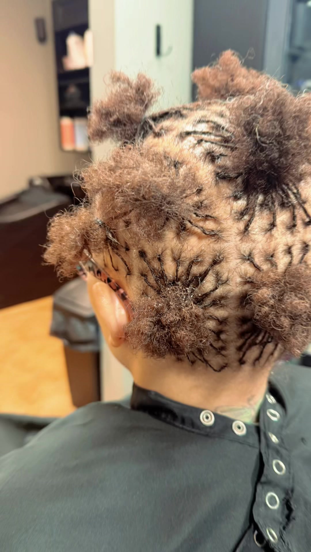 @zell_thestylist