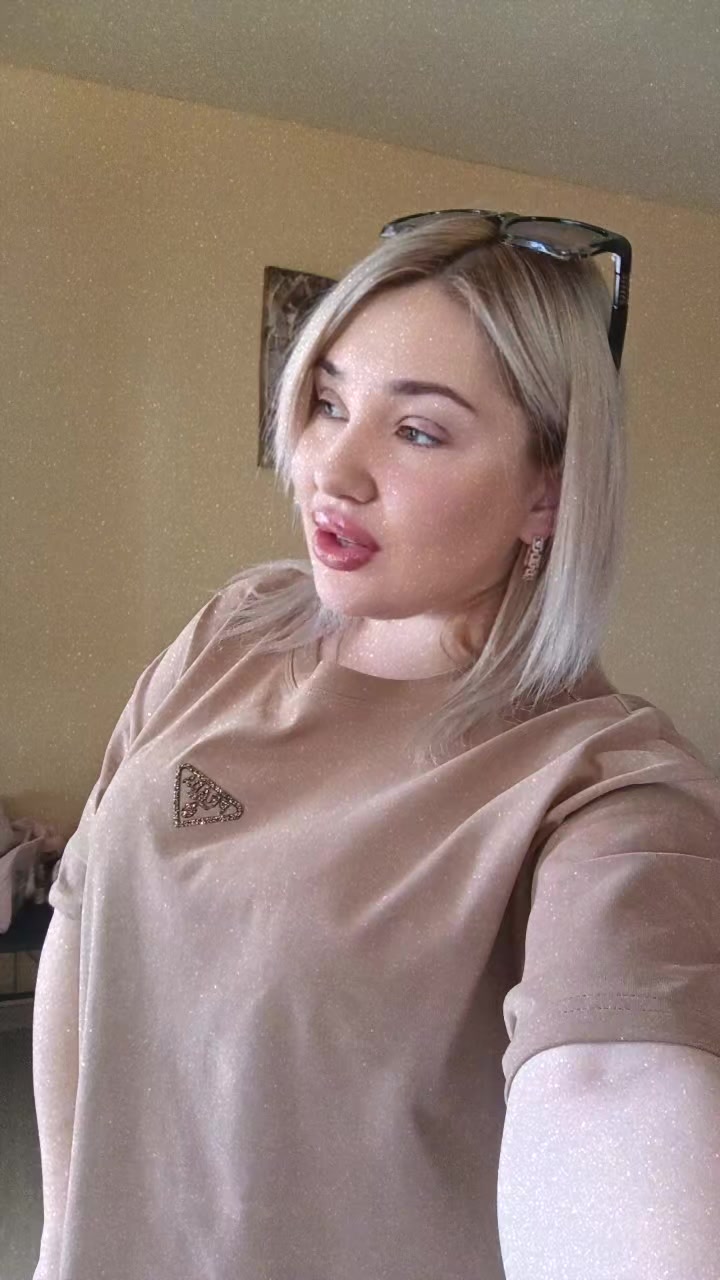 @Anna❤️🔥