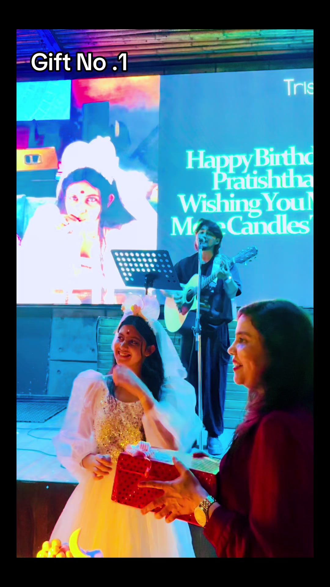 @Pratishtha❤️🔥🥰