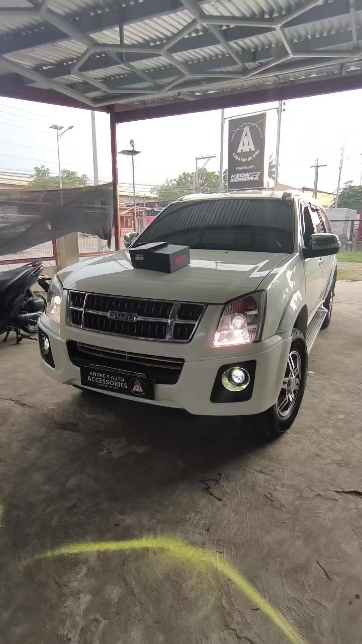 @Andre's Auto Accessories