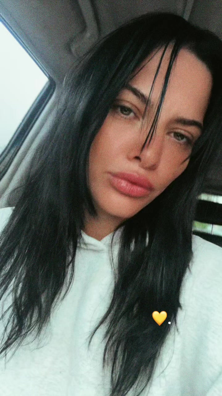 @MEeeE🤪